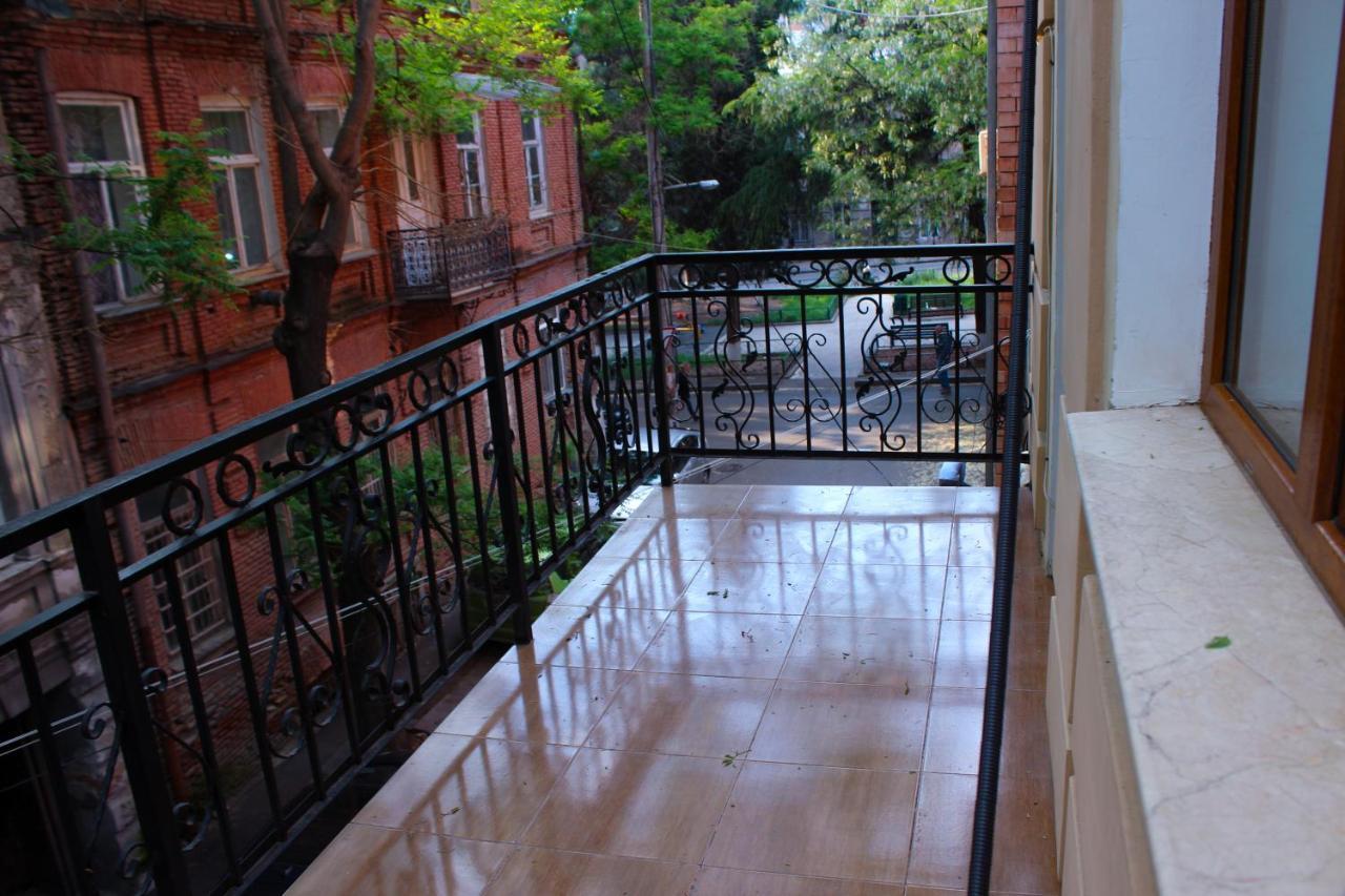 Sisno Hotel Tbilisi Exterior photo